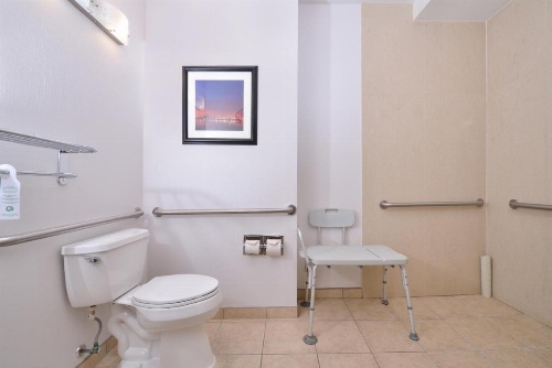 Best Western Plus Hotel At The Convention Center image 1