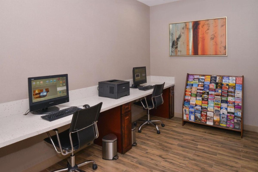 Best Western Plus Hotel At The Convention Center